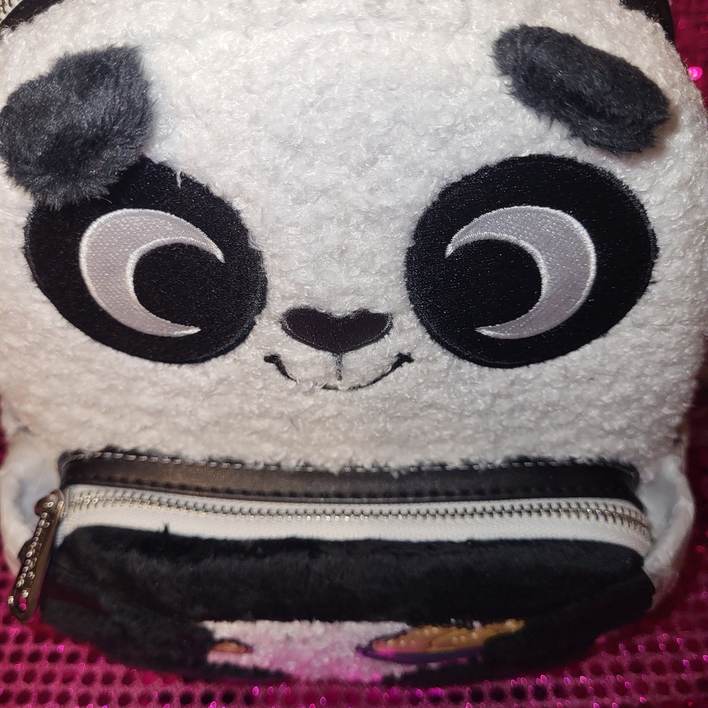 Loungefly Panda Backpack - Black and White - Picture 4 of 4